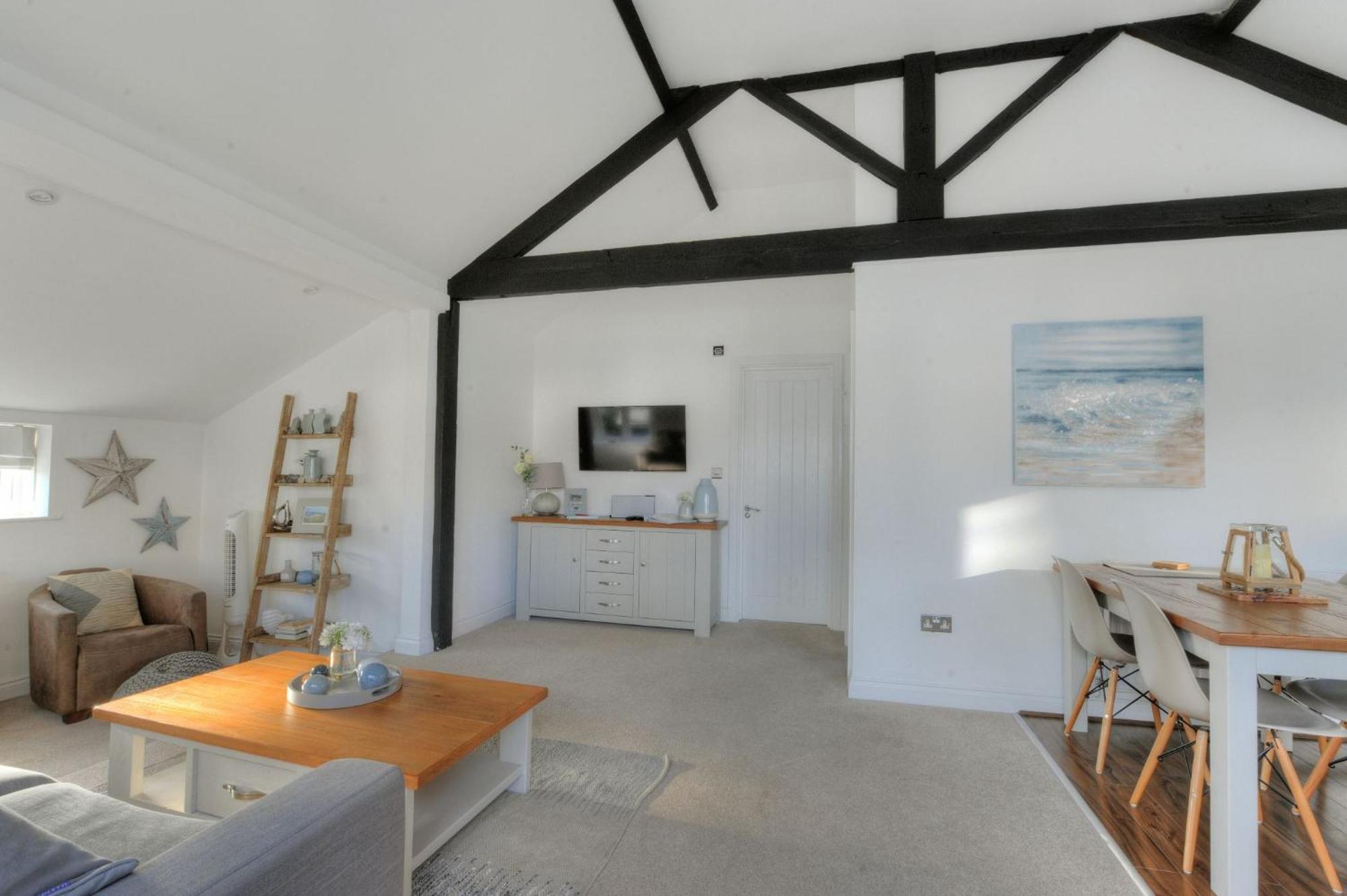 11 The Gables Apartment Lyme Regis Exterior photo